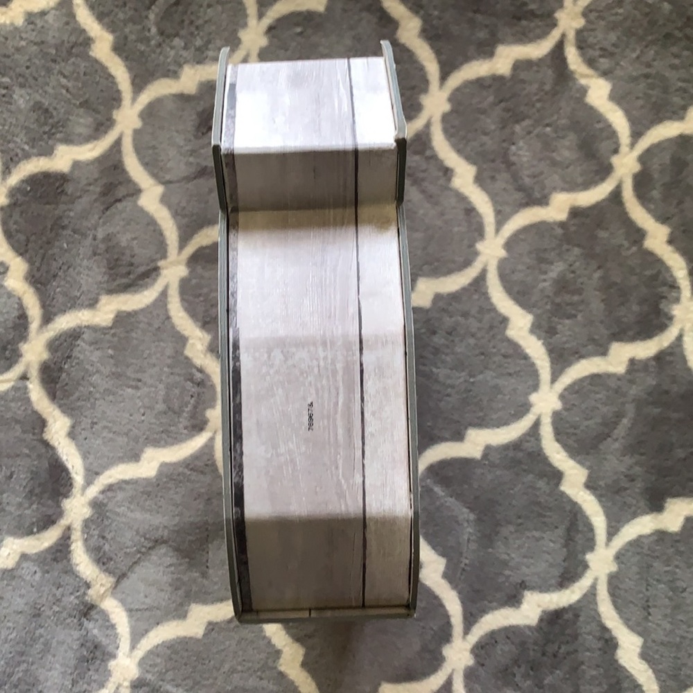 “&” Decorative Box - Picture 7 of 8